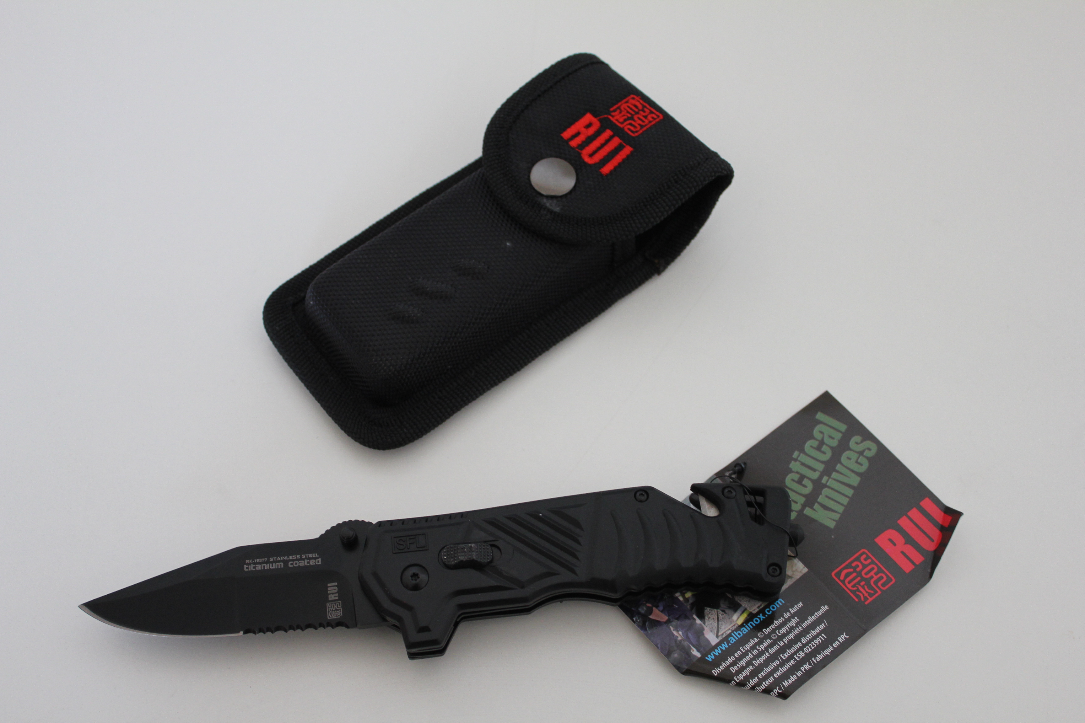 foto Zav�rac� n�� s pouzdrem